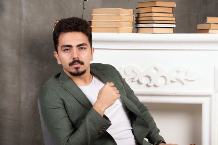 عارف کارگر